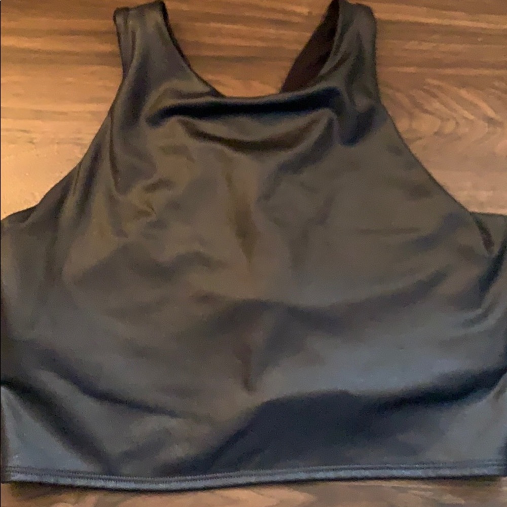Athleta crop top